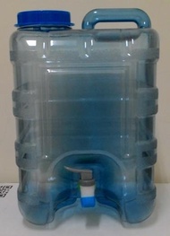 提水桶 手提附水龍頭 食品級pc材質 飲用水桶 儲水桶 喝水桶 四方形20公升(5加侖)
