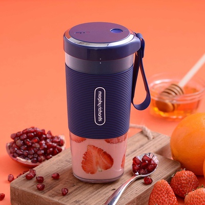 Morphy Richards | Small Portable Juicer MR9600
