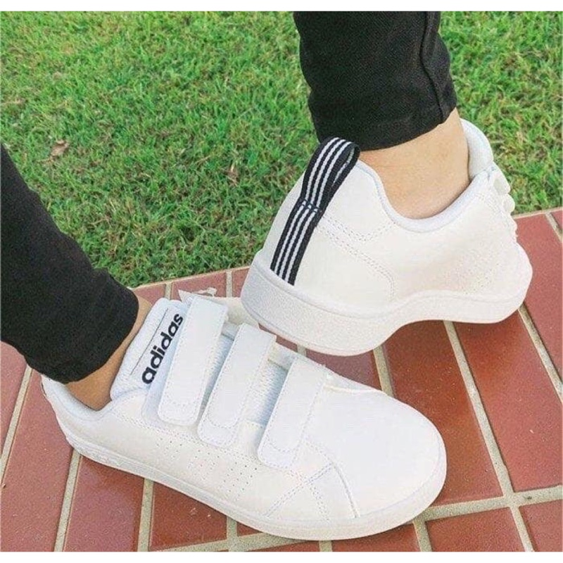 aw5211 adidas