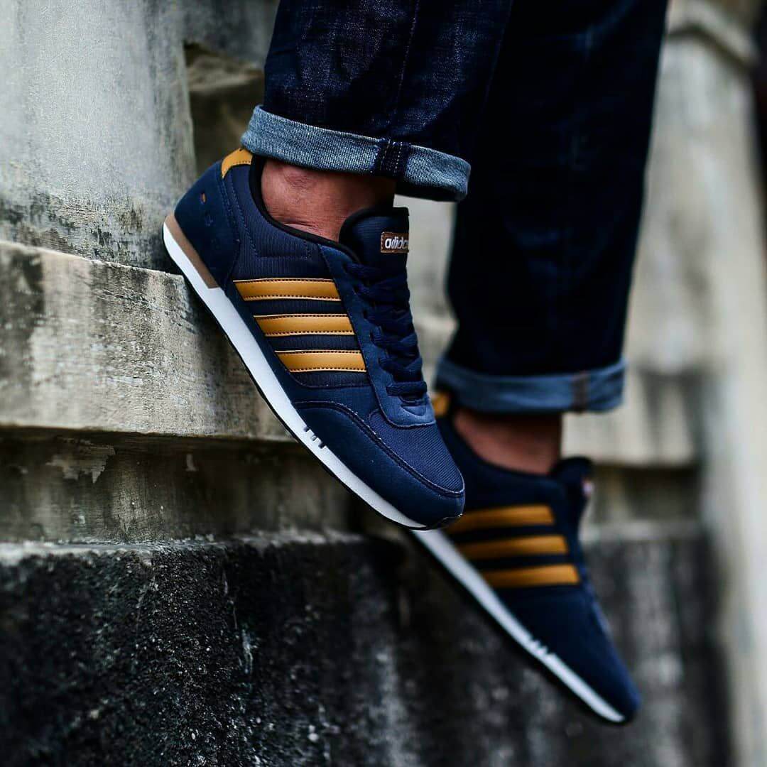 adidas neo city racer navy brown