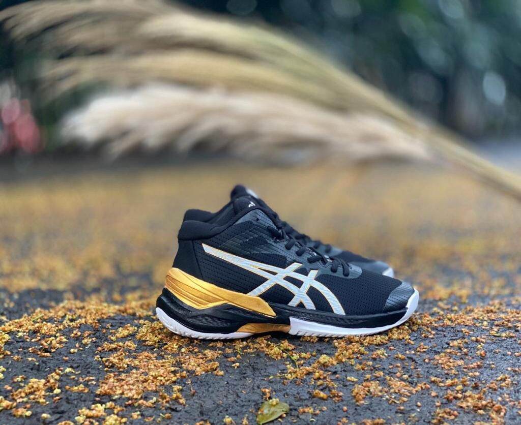 sepatu asics gel elite