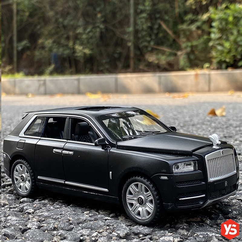 rolls royce cullinan diecast