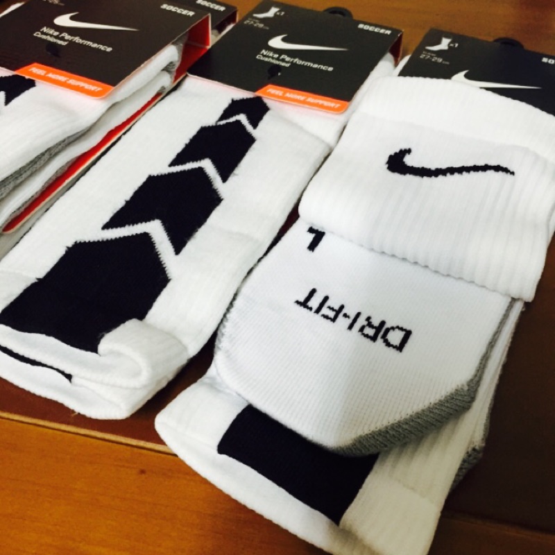 nike performance cushion socks