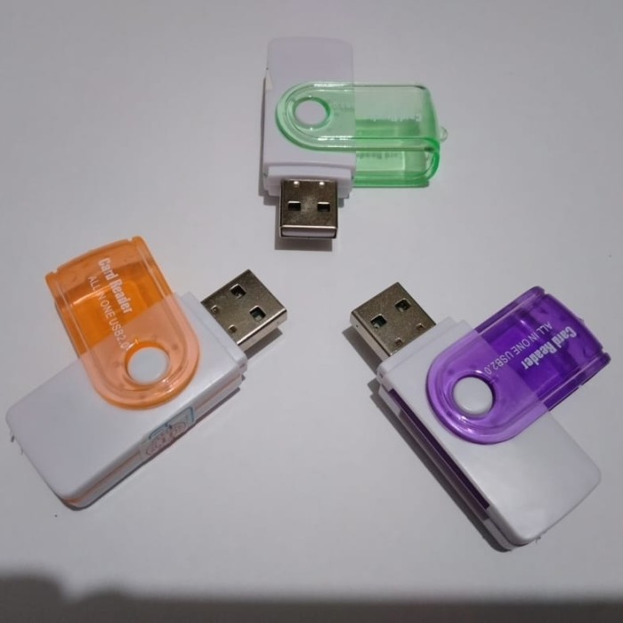 AdvanCED USB2.0 All-in-One 5 Slot Memorycard Reader AdvanCED USB2.0 All-in-One 5 Slot Memorycard Reader