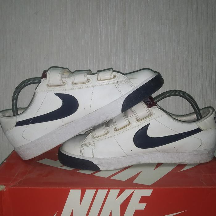 Harga V Nike Terbaru November 2021 | BigGo Indonesia