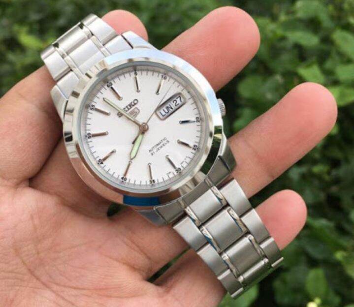 Harga Seiko SNKE49 Terbaru Juni 2022 | BigGo Indonesia