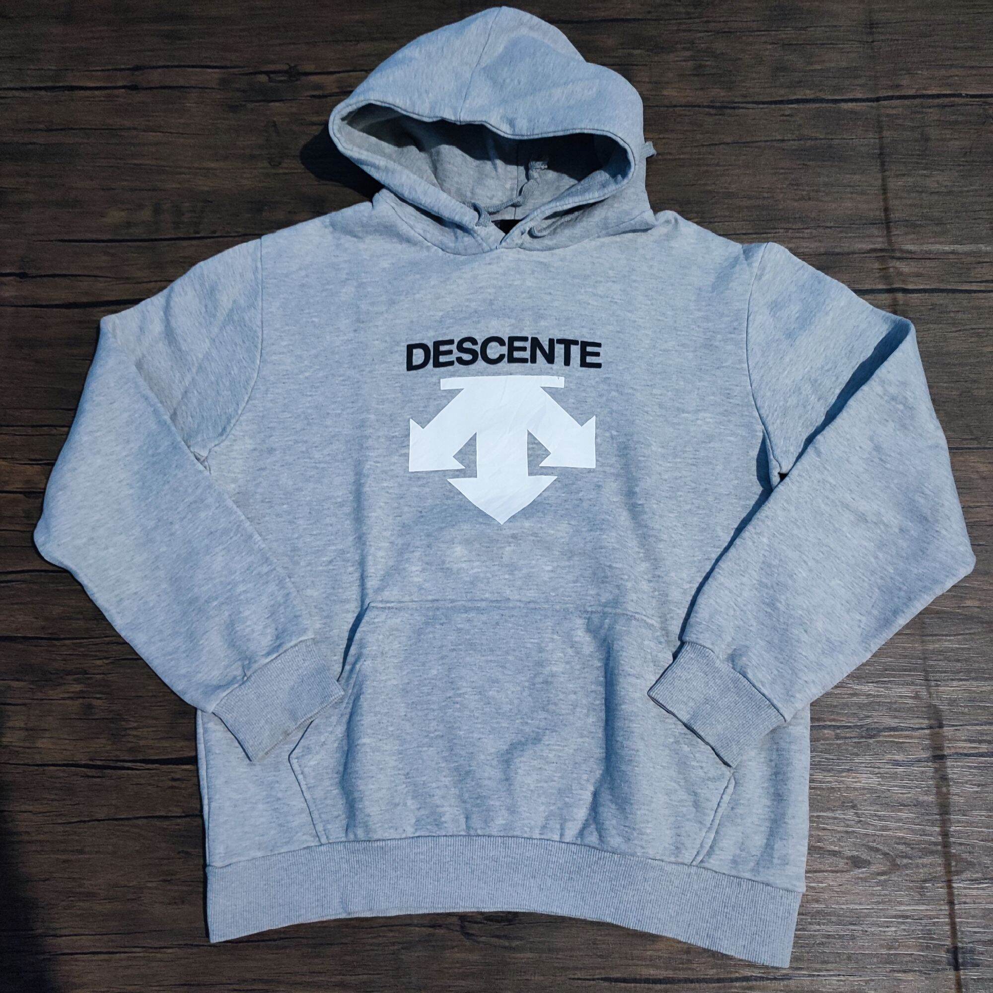 descente hoodie