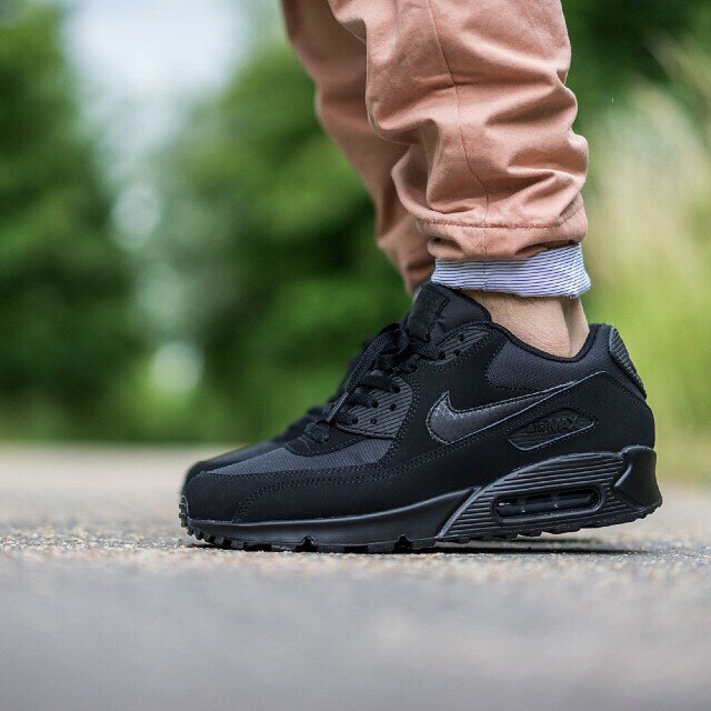 nike air max ultra essential