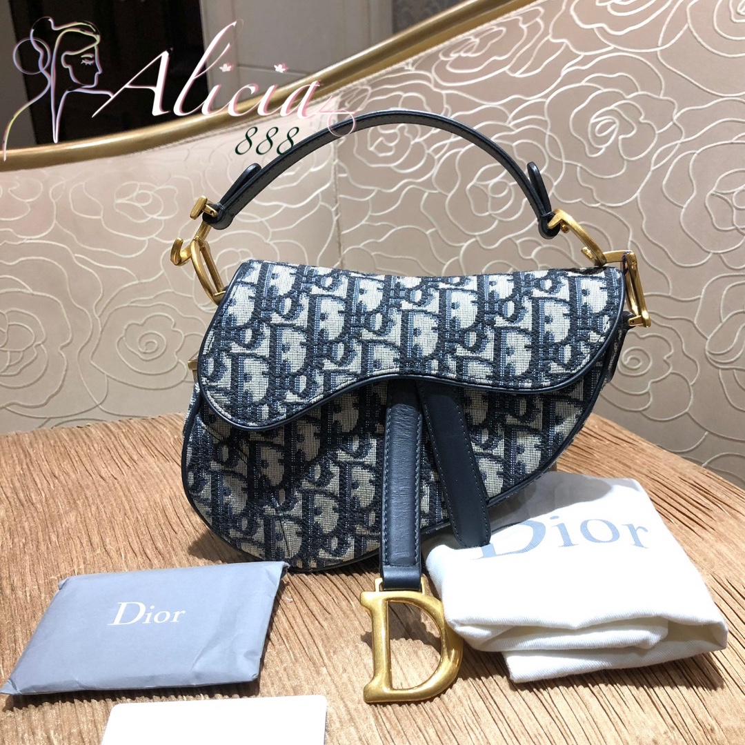 Dior ถูกที่สุด พร้อมโปรโมชั่น ธ.ค. 2022|BigGoเช็คราคาง่ายๆ