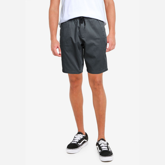 Harga Jogger Shorts Terbaru Mei 2022 