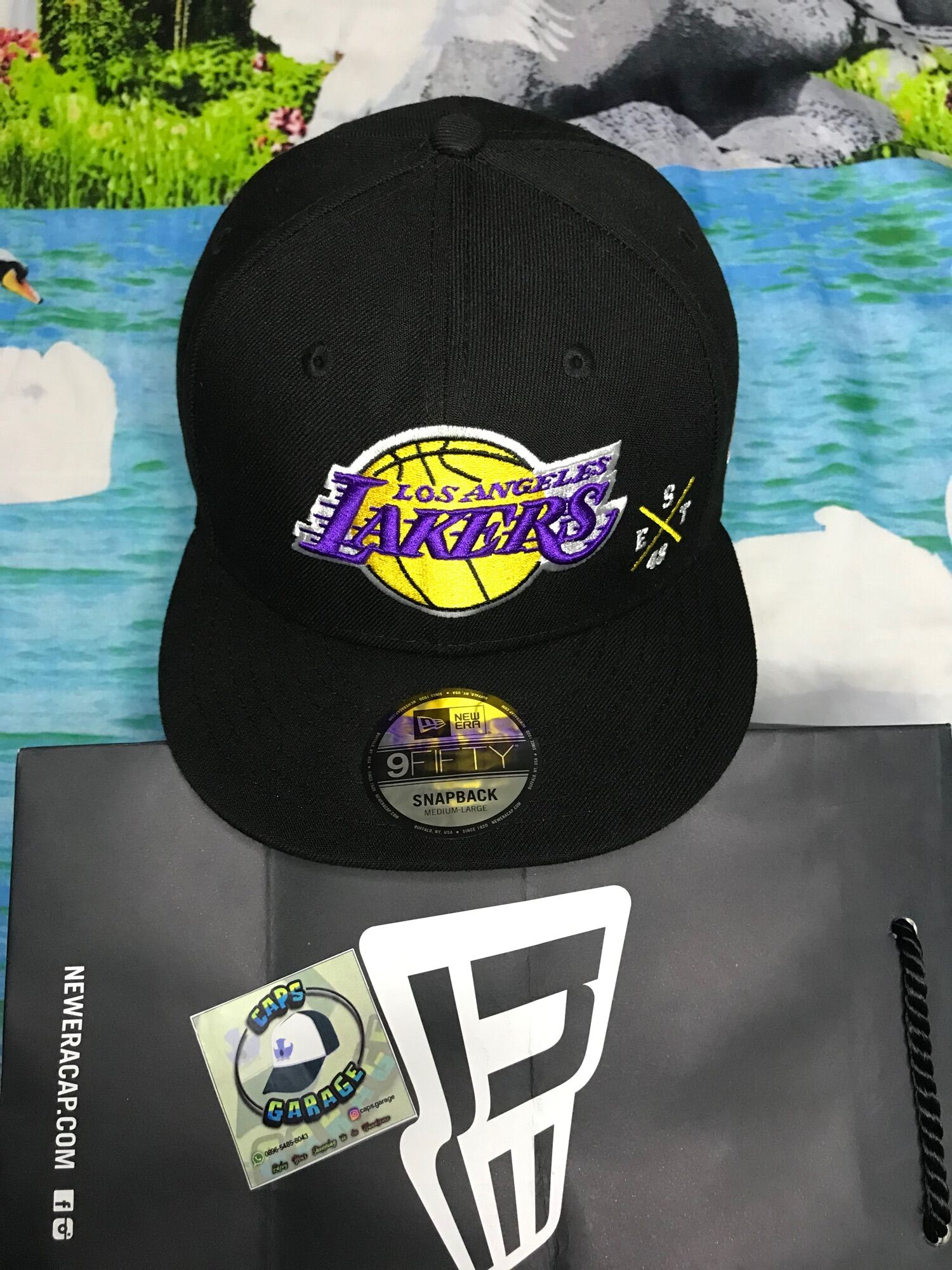 topi new era lakers