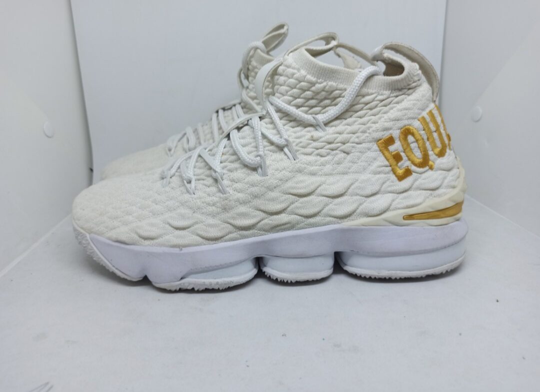 lebron 15 cost