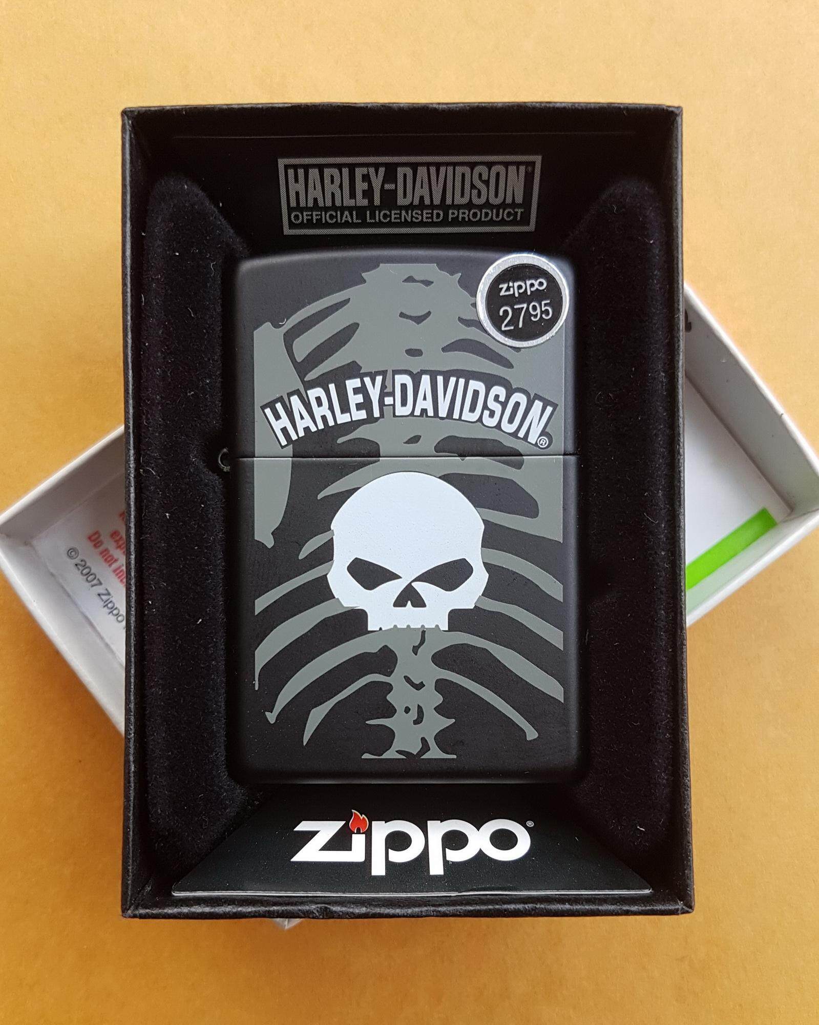 Harley-Davidson Men's Hero Skull Premium Short Sleeve T-Shirt Black Rust Wash