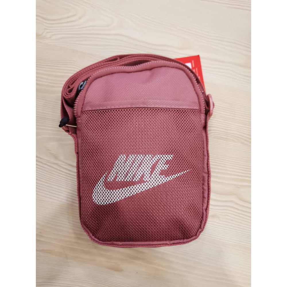 new nike sling bag