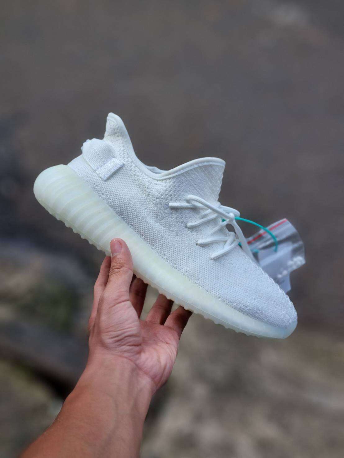plain white yeezy