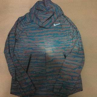 nike 反光 外套