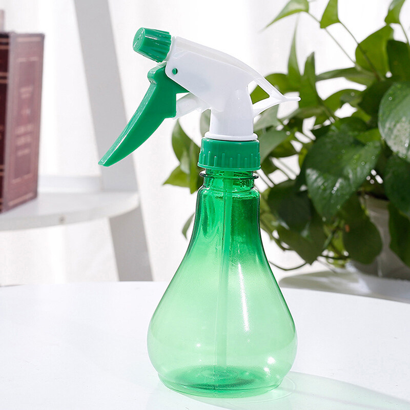 ARTIBETTER Spray Bottle for Plants 200ml Water Spray Bottle Refillable Retro Glass Watering Can with Top Pump One Hand Flower Spray Bottle for Indoor Potted Plants Green