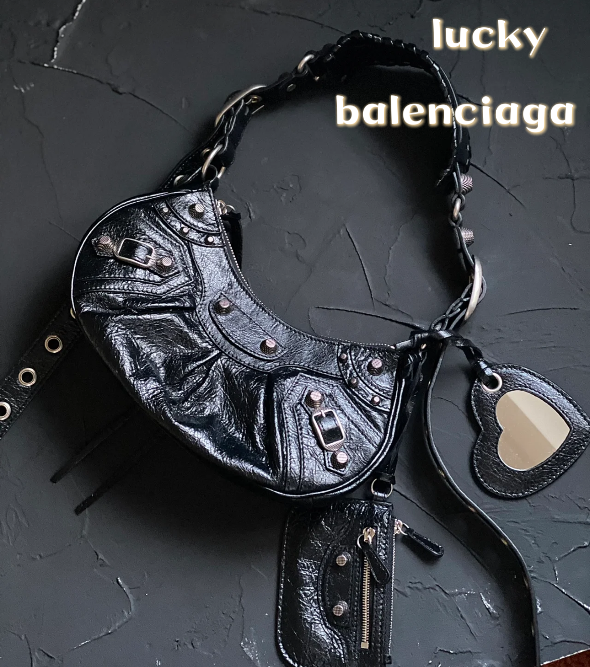 Balenciaga Bag Shoulder ถูกที่สุด พร้อมโปรโมชั่น ต.ค. 2022|BigGo 