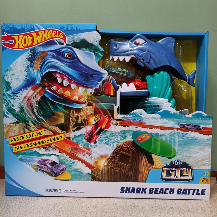 hot wheels shark beach