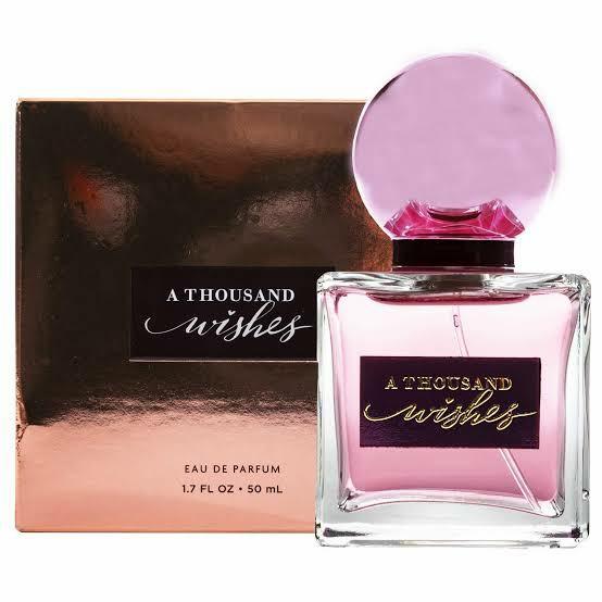 fragrantica cloud ariana grande