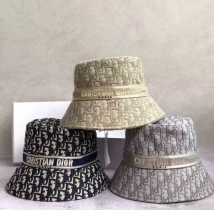 dior bucket hat harga