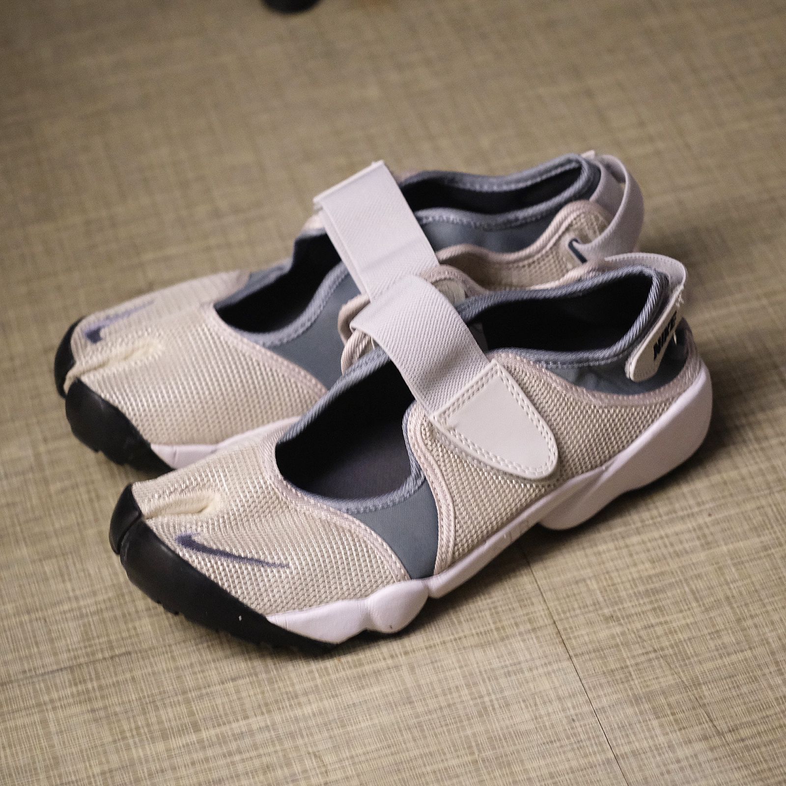 nike sepatu sandal