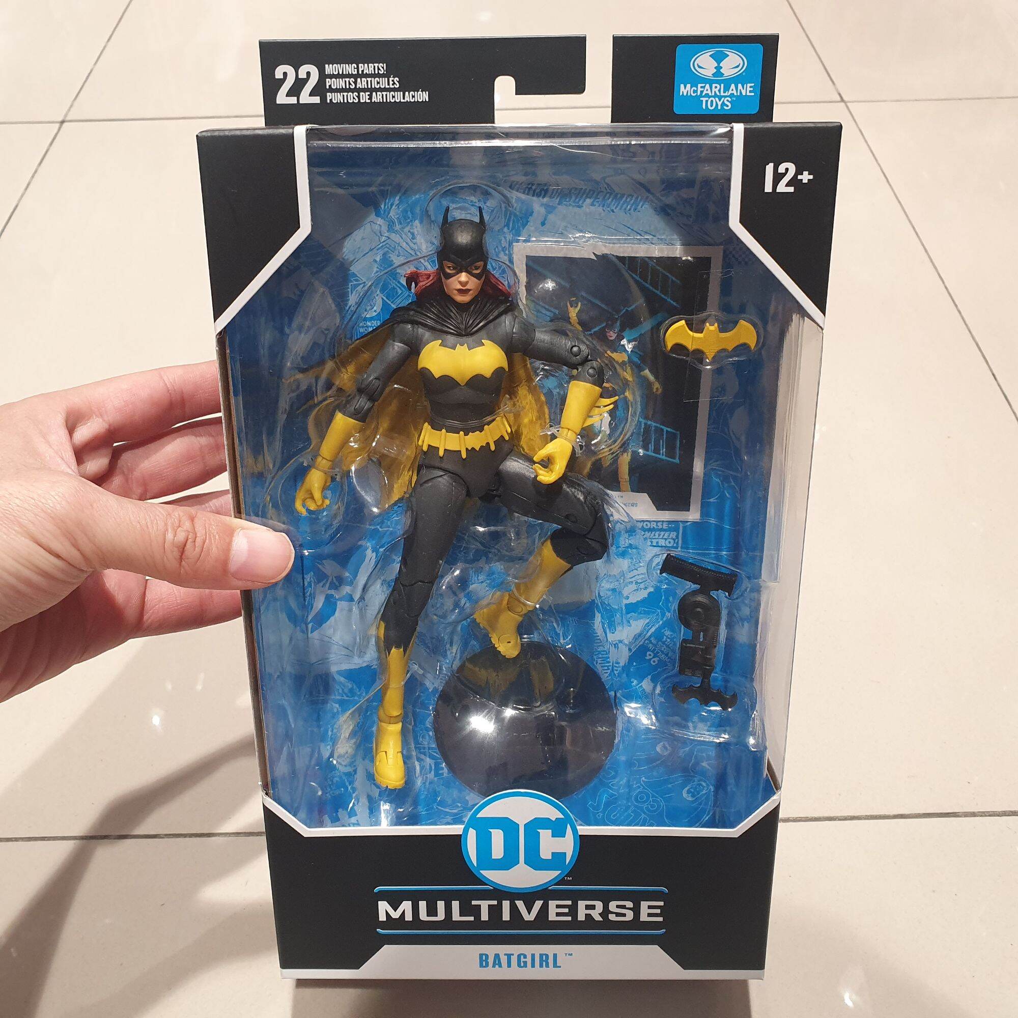 figurine batgirl