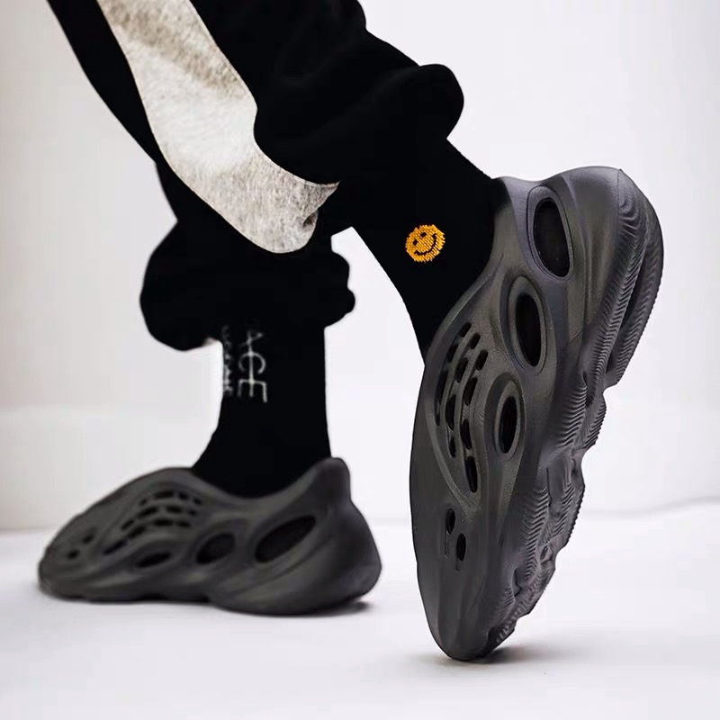 yeezy foam price