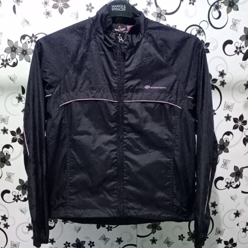 basic house jacket price