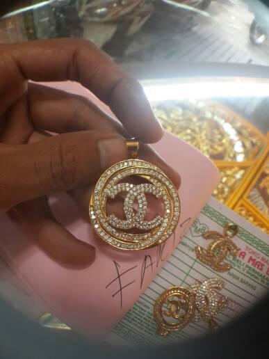 Harga UBS Gold 375 Terbaru Mei 2022 | BigGo Indonesia