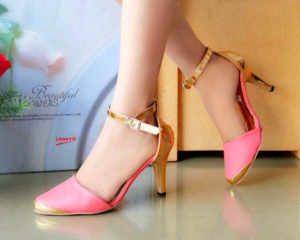 Harga Heels Pink Zara Terbaru Juni 2022 